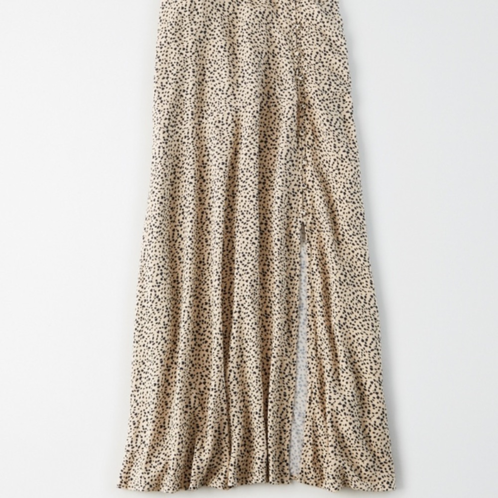AE button up sip midi skirt